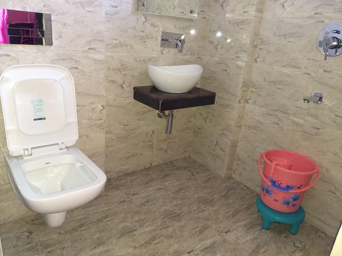 Hotel Reyansh Tanakpur Esterno foto
