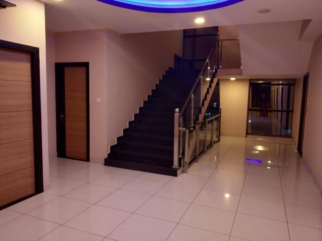 Hotel Reyansh Tanakpur Esterno foto