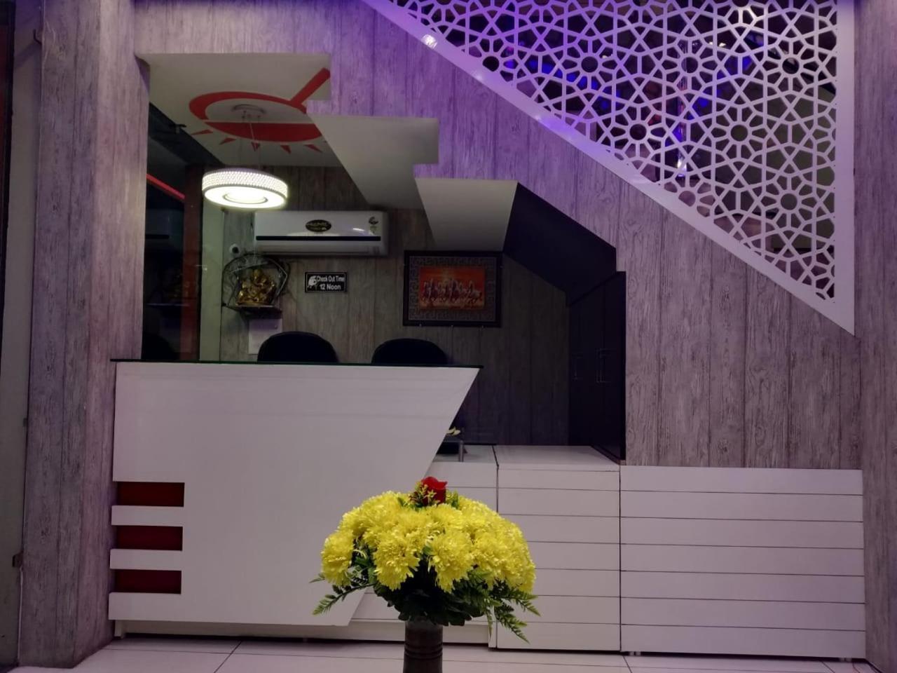 Hotel Reyansh Tanakpur Esterno foto