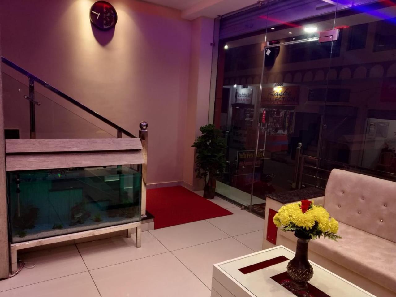 Hotel Reyansh Tanakpur Esterno foto