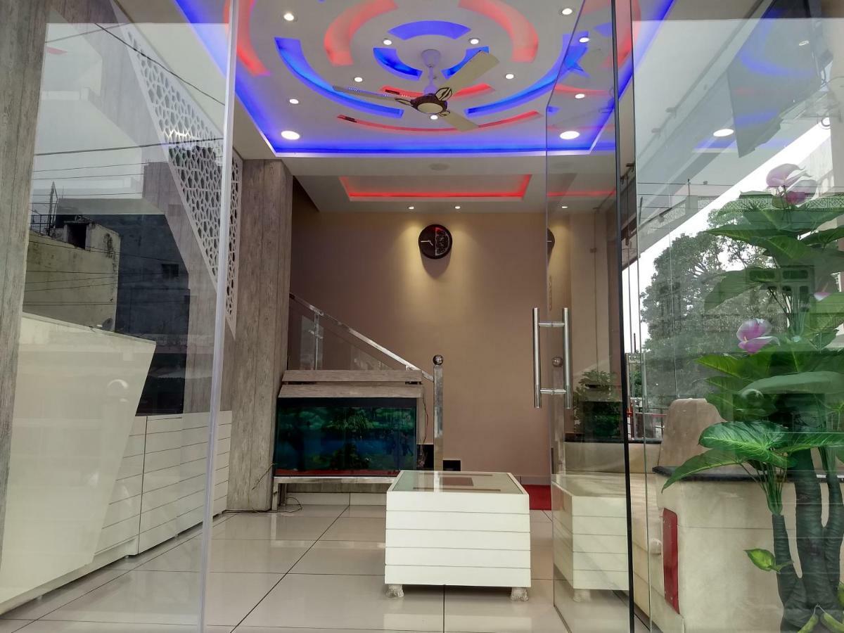 Hotel Reyansh Tanakpur Esterno foto
