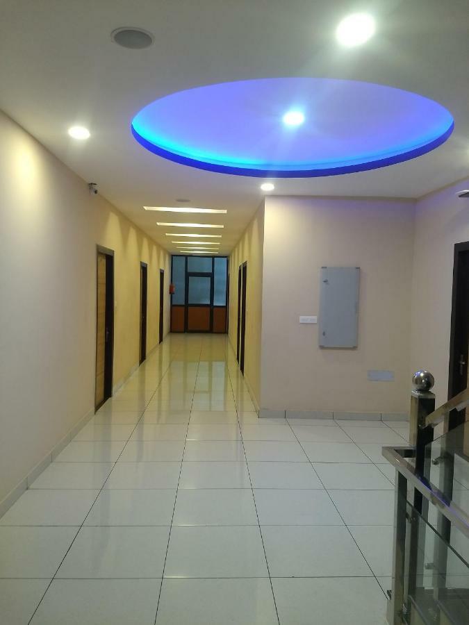 Hotel Reyansh Tanakpur Esterno foto