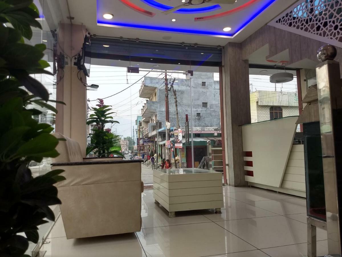 Hotel Reyansh Tanakpur Esterno foto