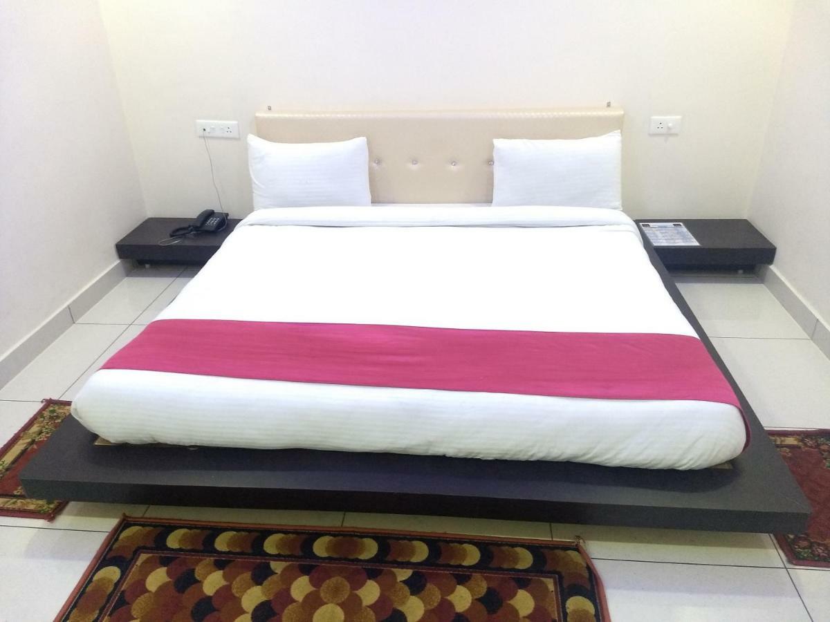 Hotel Reyansh Tanakpur Esterno foto